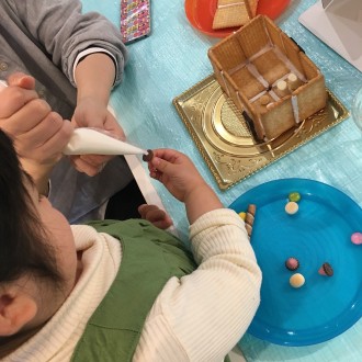 ☆建匠 お菓子の家作り☆